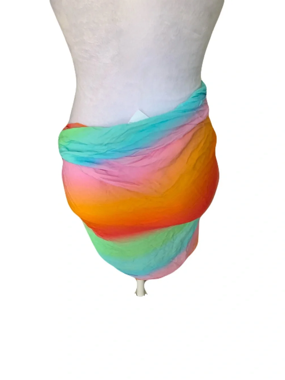 NWT Dippin Daisys Medium Nomad Sarong Aura Rainbow Ombre Beach Swim Cover-Up